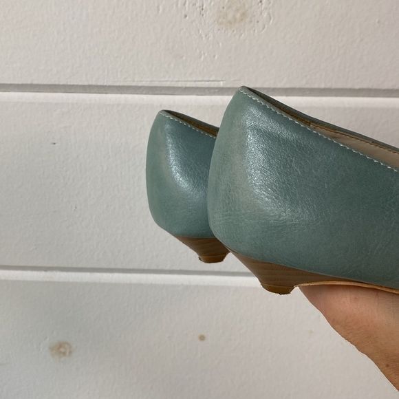 Kitten Heel Open Toe Shoe - Picture 9 of 11